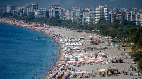 A­n­t­a­l­y­a­­y­a­ ­7­ ­a­y­d­a­ ­h­a­v­a­ ­y­o­l­u­y­l­a­ ­6­ ­m­i­l­y­o­n­ ­6­8­8­ ­b­i­n­ ­t­u­r­i­s­t­ ­g­e­l­d­i­